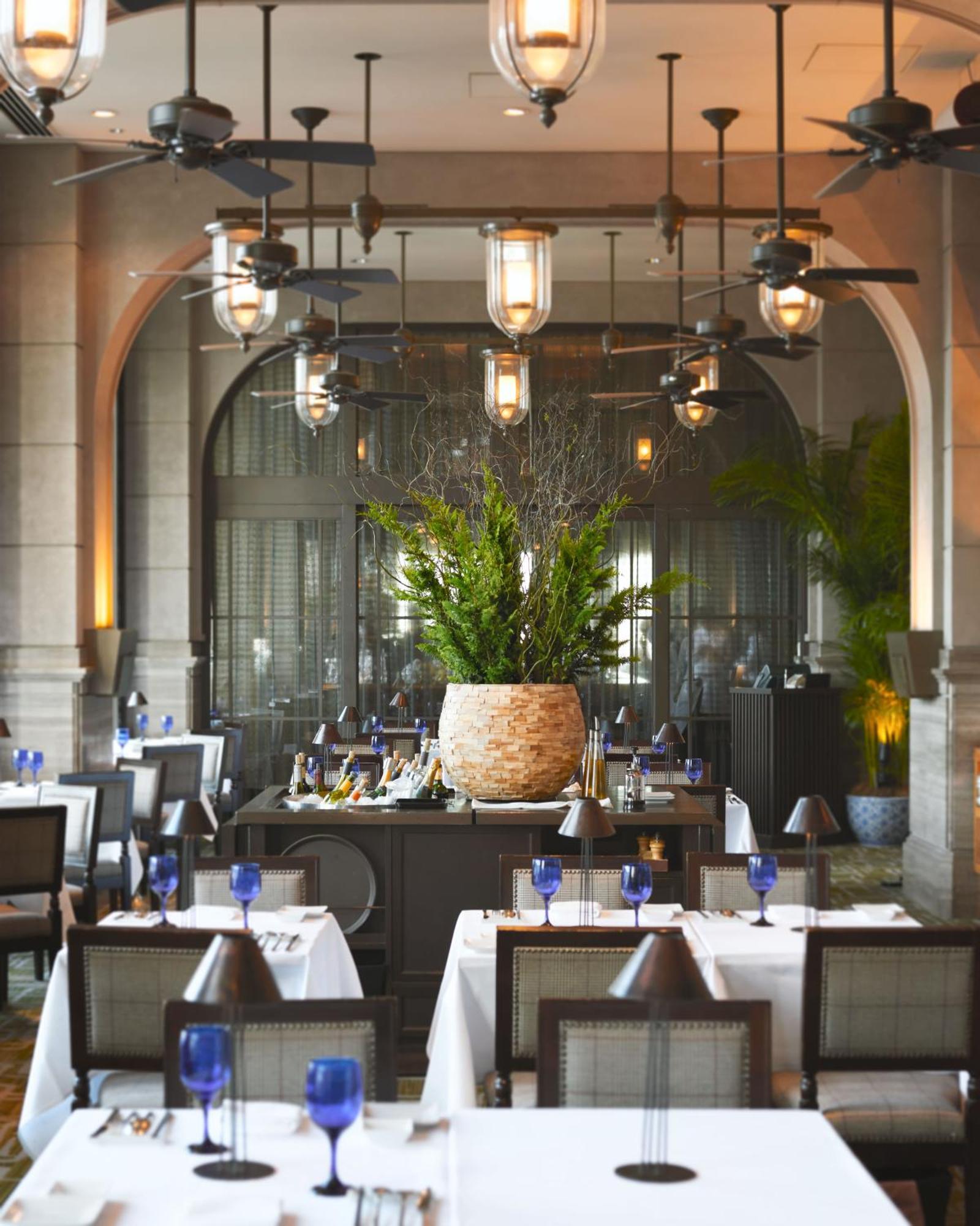 Oriental Hotel Kobe Bagian luar foto The restaurant
